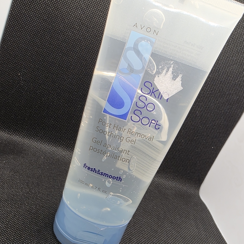 *4 For $25* Avon Skin So Soft Post Hair Removal Soothing Gel Fresh & Smooth